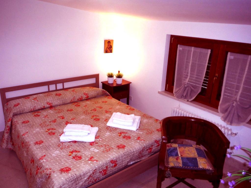 Casa Vacanze Villa Pina Matera Buitenkant foto