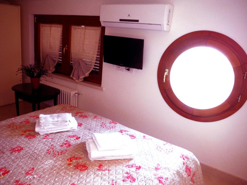 Casa Vacanze Villa Pina Matera Buitenkant foto