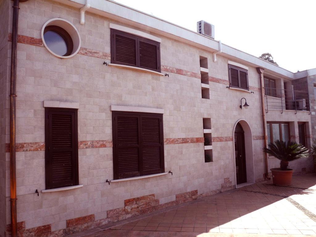 Casa Vacanze Villa Pina Matera Buitenkant foto