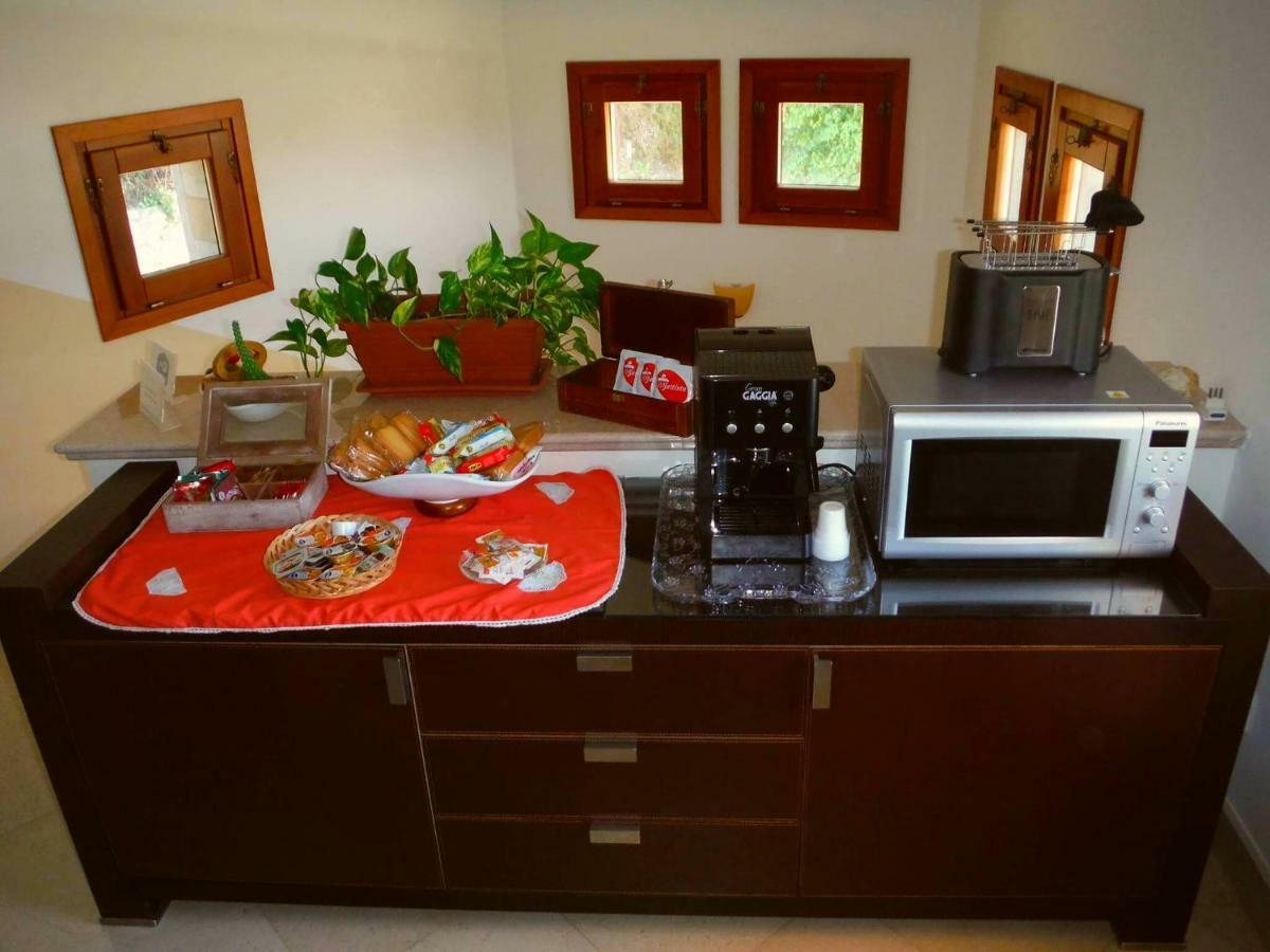 Casa Vacanze Villa Pina Matera Buitenkant foto